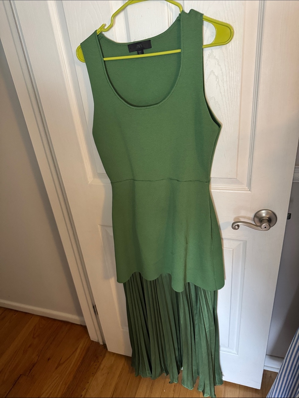 Zara Olive Green Sleeveless Maxi Dress with Pleated Skirt